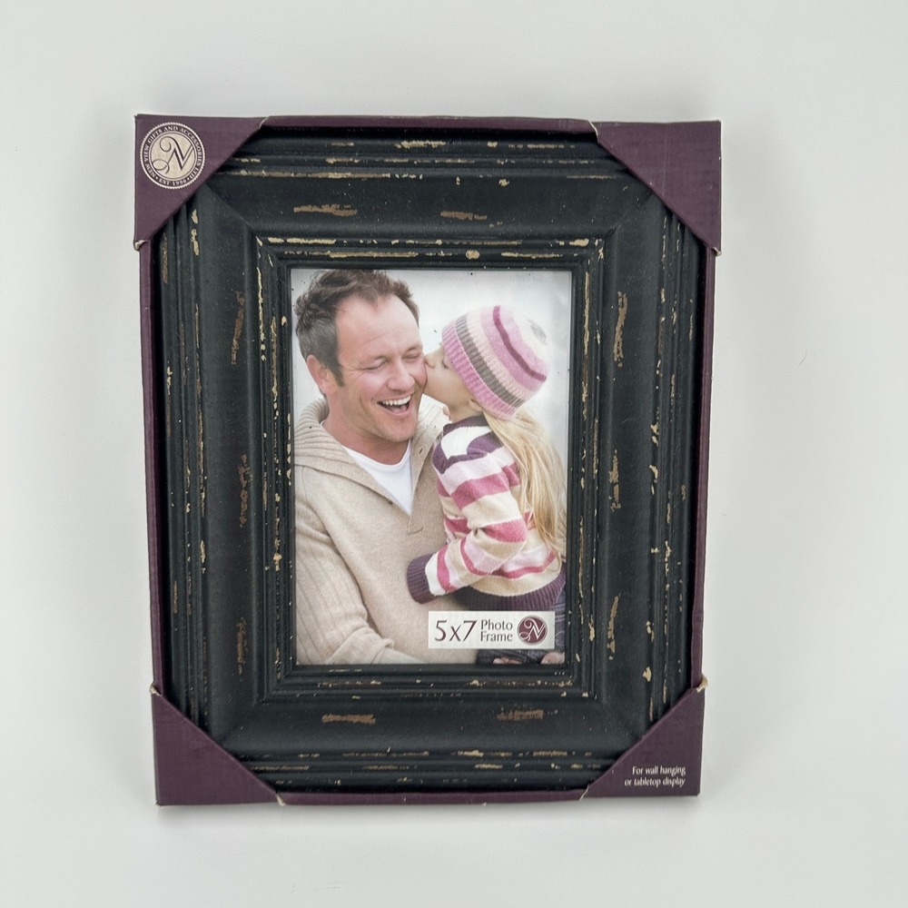 New View Gifts & Accessories 5x7 Black Distressed Wood Photo Frame K844-28